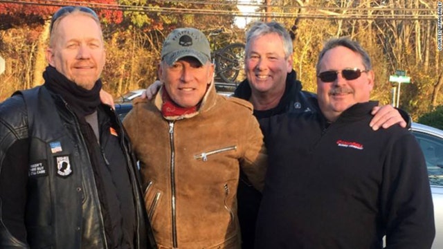 Bikers rescue stranded Bruce Springsteen
