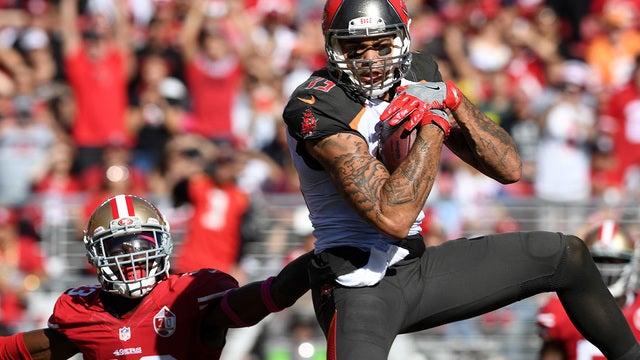 $82-million deal for Bucs' Mike Evans