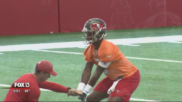 Winston makes enthusiastic return to field; Bucs starting QB still uncertain