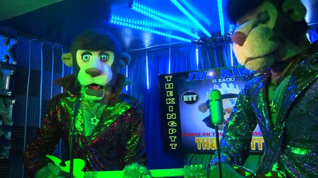 Tampa man resurrects retired Chuck E. Cheese's character to teach life lessons