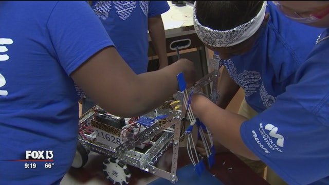 Extraordinary Ordinary: Metropolitan Ministries' teen robotics program