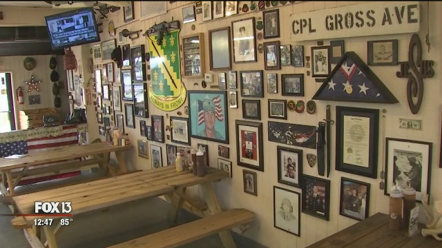 Restaurant serving up BBQ without power