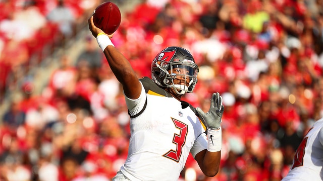 Winston shines, Bucs beat 49ers 27-9 to end 4-game skid