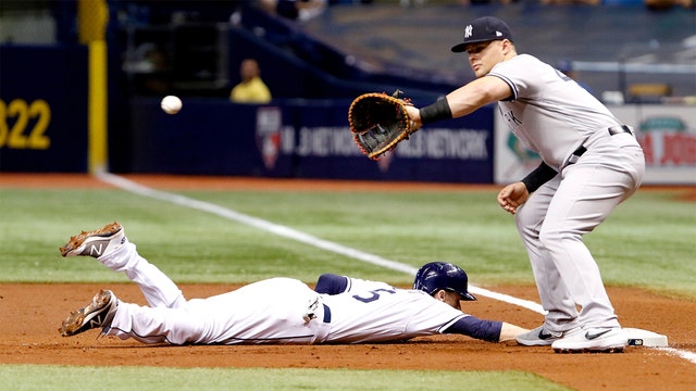 Aaron Hicks hurts hamstring as Yankees beat Rays 4-1