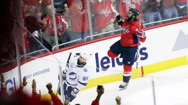 Capitals rough up Lightning to force Game 7 in East final
