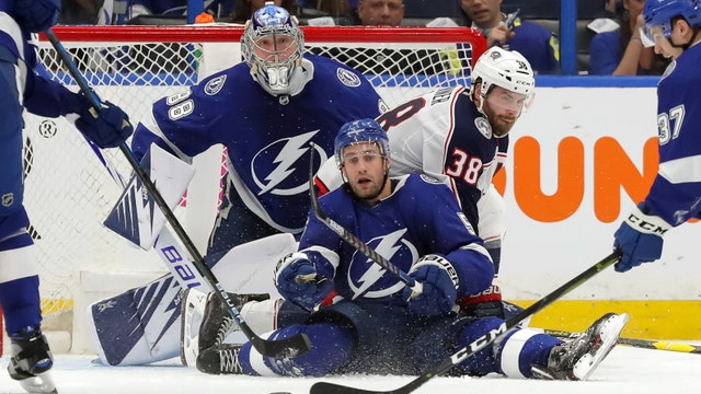 Lightning let down after Blue Jackets rally to win 4-3