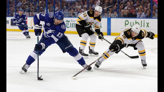Lightning beat 4-0 Bruins; teams tied for division lead