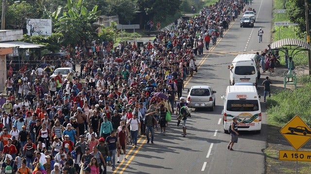 Over 7K-strong, migrant caravan pushes on; still far from US