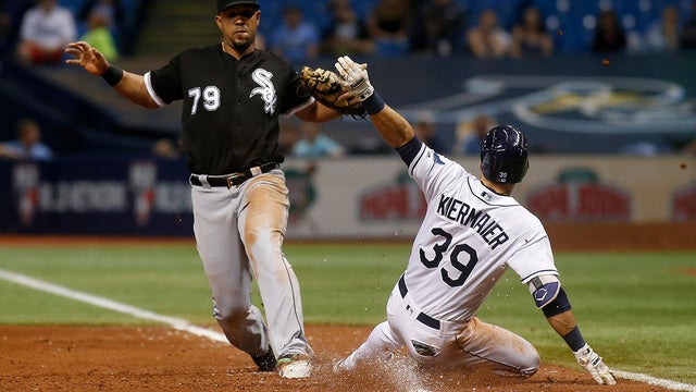 Rays' Kevin Kiermaier on DL with broken hip after slide