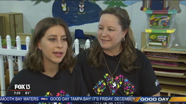 Mother, daughter help Metropolitan Ministries families during the holidays
