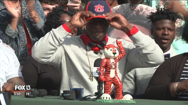 Tampa Catholic's Craig-Myers picks Auburn over UNC
