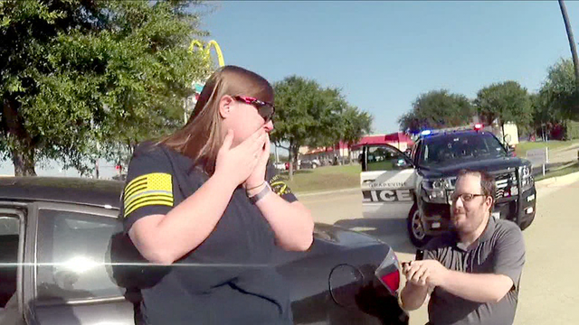 Grapevine traffic stop leads to marriage proposal