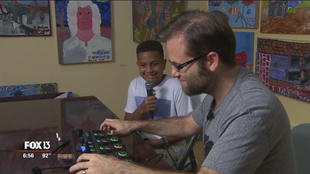 Program pairs artists with kids in single-parent homes