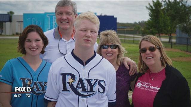 Rays pitcher helps teen get adopted