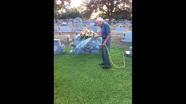 Widower Honors Deceased Wife and Soldier in a Special Way