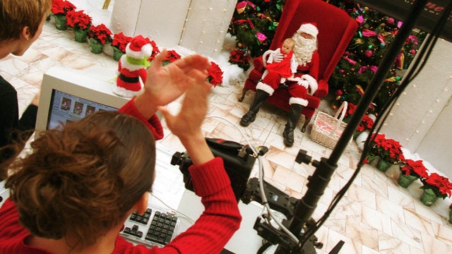 Santa Claus arrives at Tampa Bay area malls