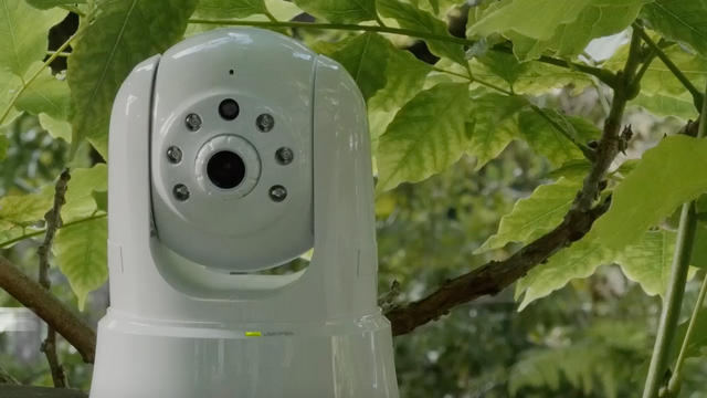 Police using GPS "bait" to bust porch pirates and protect packages