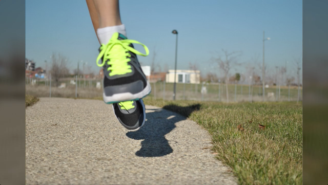 Woman loses 40 pounds to donate kidney to friend