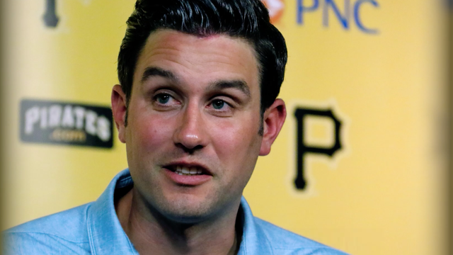 Umpire saves woman from jumping off bridge