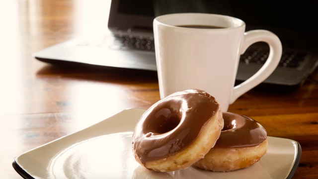 ‘Donut Boy' cheers up police officers