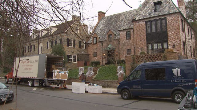 Moving truck seen in front of Obamas' new DC home