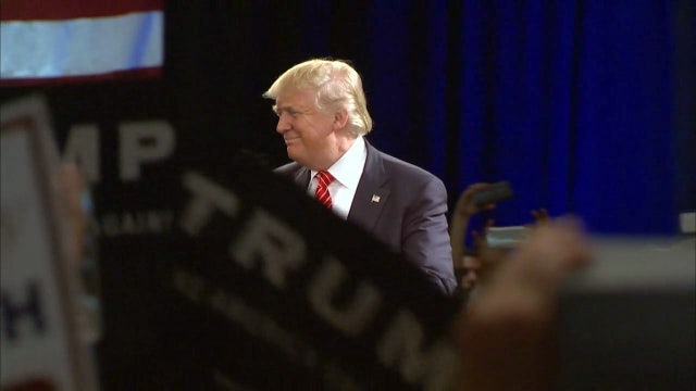 Trump draws crowd in downtown Tampa