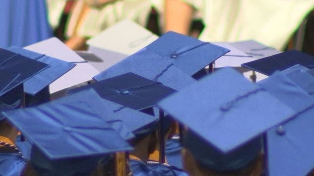 Hillsborough County to air graduation ceremonies