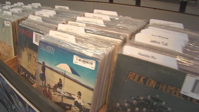 Relive old records at Vintage Vinyl in Tarpon Springs