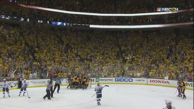 Penguins top Lightning 2-1 to advance to Stanley Cup Final