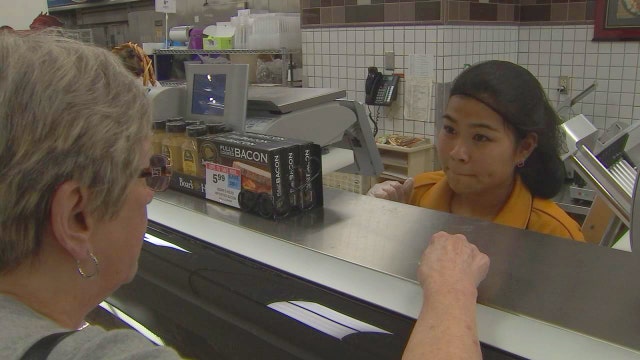 Publix deli worker dedicates days off to feeding homeless