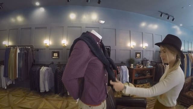 Fashion bloggers turn hobby into full-time jobs