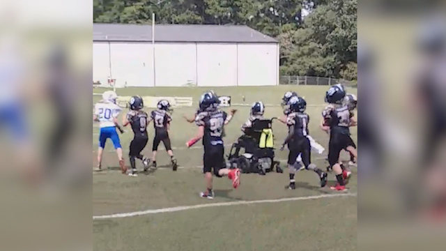 WATCH: Georgia 5th grader with cerebral palsy scores touchdown