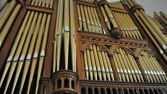 Sacred Heart's pipe organ fills church, hearts with music
