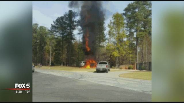 Witnesses save teen from burning car in Carrollton