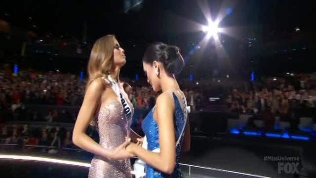 Miss Universe pageant host Steve Harvey makes huge gaffe, names wrong winner