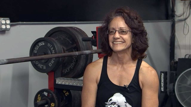 Powerlifting grandmother prepares for world championships