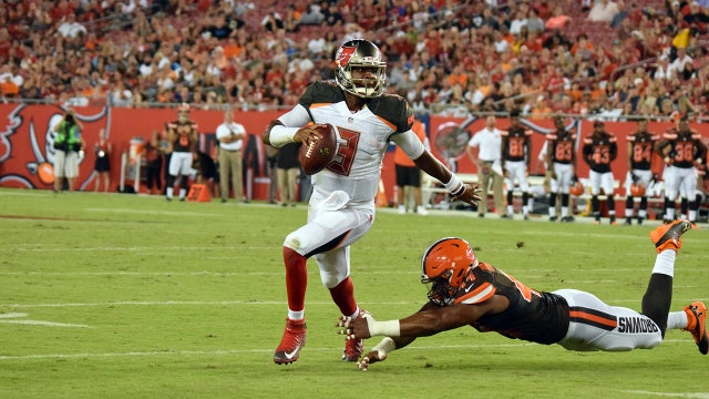 Winston leads Bucs past Browns, 30-13