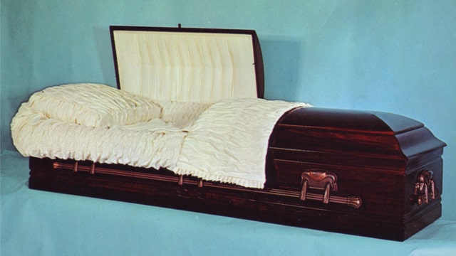 Report: Teen wakes up headed to own funeral