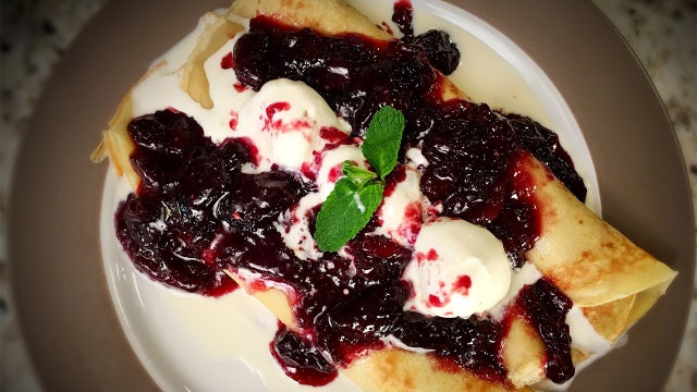 Good Day Gourmet: Cherries Jubilee Crepes