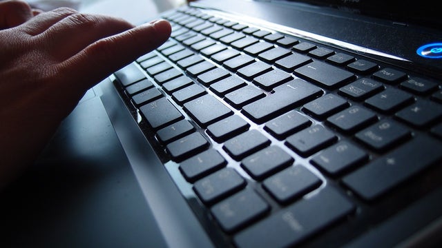 FCC votes to repeal net neutrality