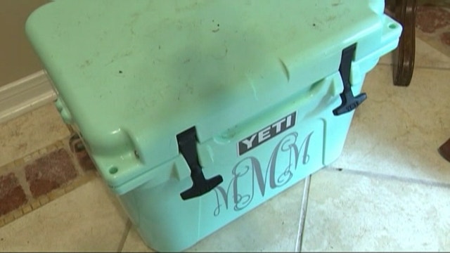 Couple on sinking boat claims cooler saved their lives