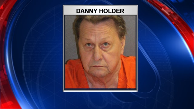 Man killed stepson after fight over chili dog, police say