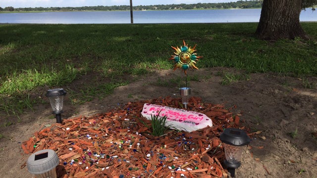 Lake Wales wants dog's grave moved from city park