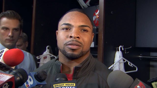 Bucs' Doug Martin suspended; will enter treatment program