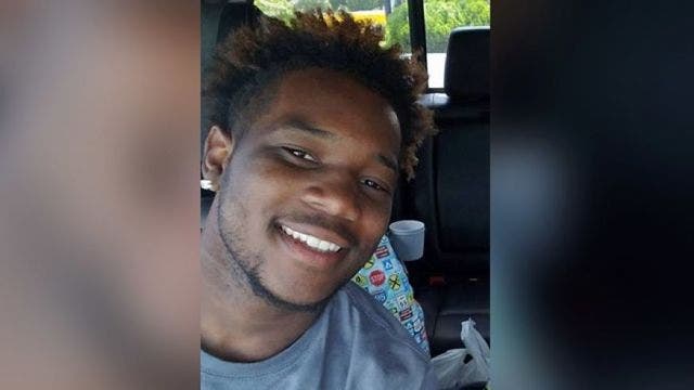 Police officers pay for motel room, help raise $150G for homeless teen who biked 6 hours to college