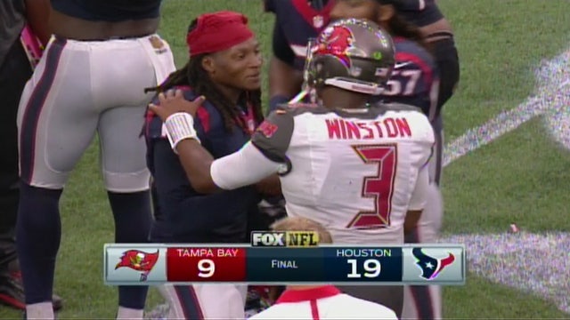 Mallett helps Texans to 1st win, 19-9 over Tampa Bay