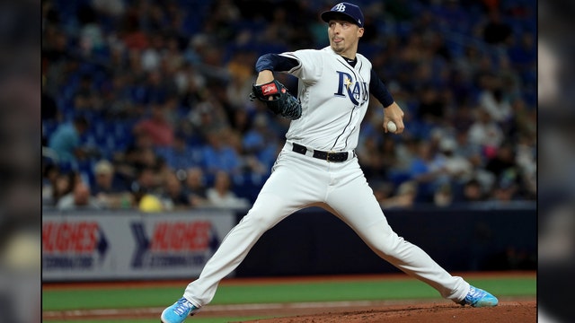 Blake Snell shines; Rays rout Diamondbacks 12-1