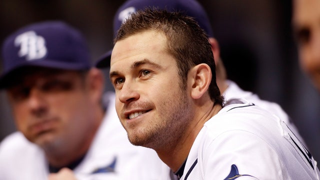 On 'tough day,' Rays trade Evan Longoria to Giants