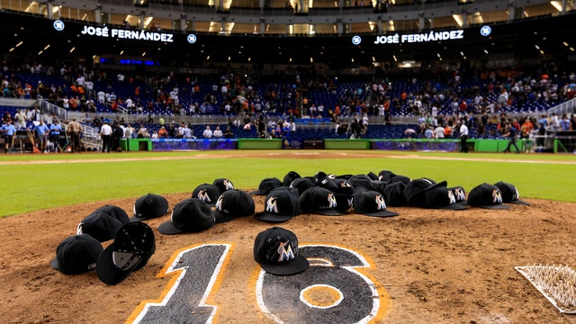 Gordon hits emotional HR and mourning Marlins beat Mets 7-3