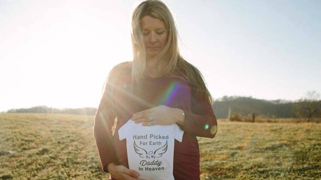 Rainbows, 'orbs' appear in widow's maternity photos